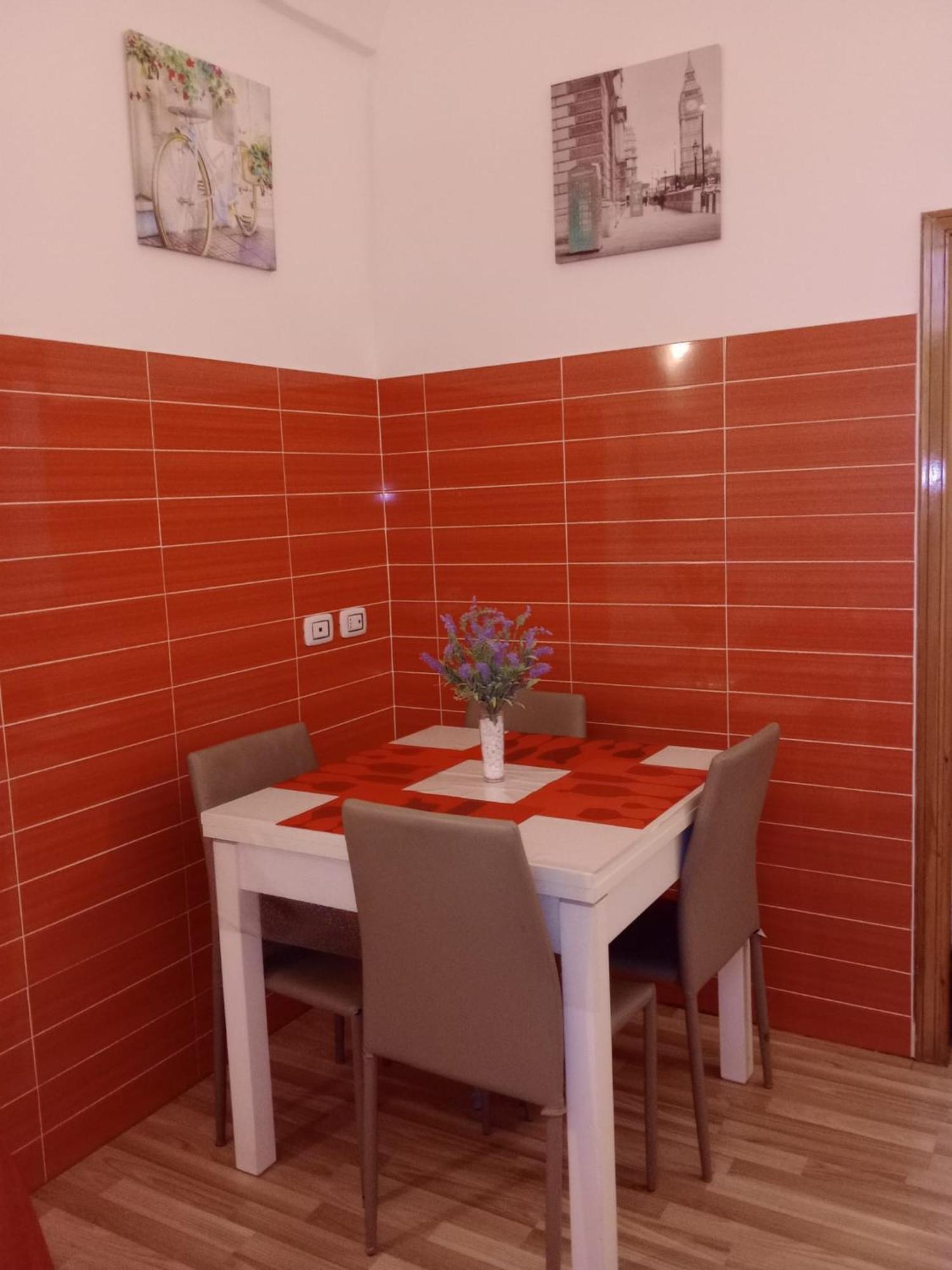Sweet Home Tra I Due Mari Tarento Exterior foto